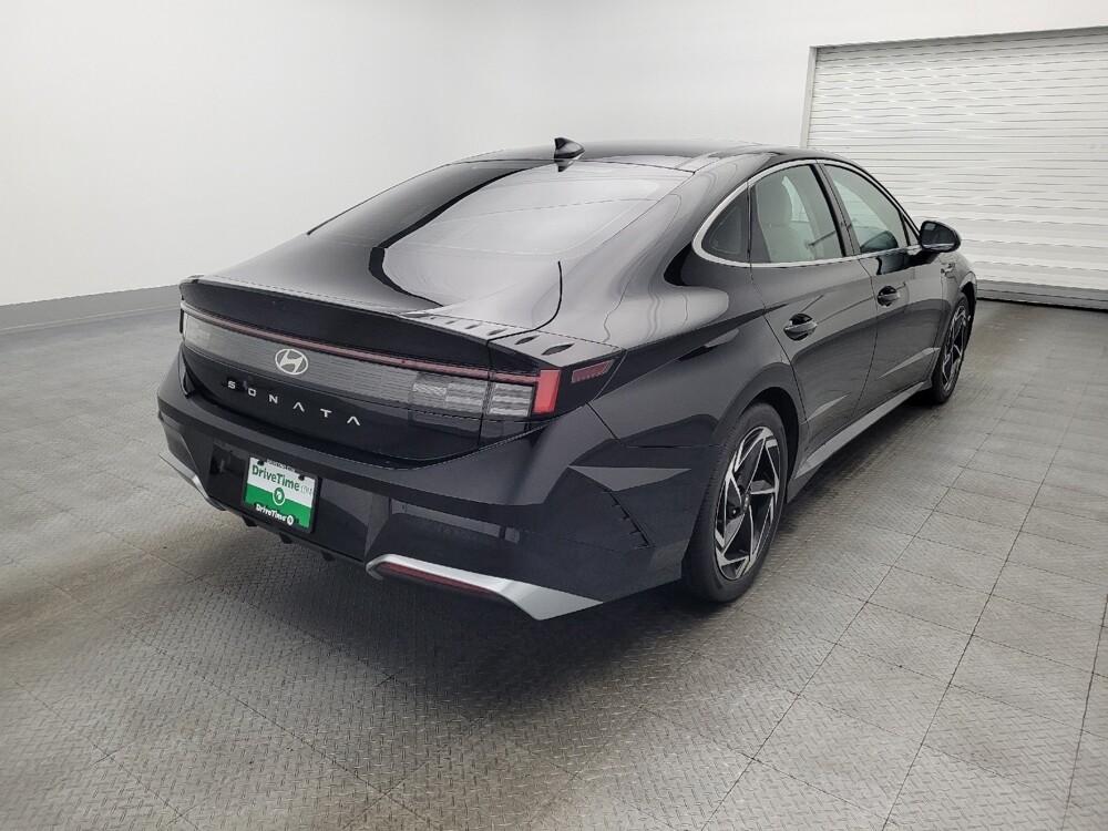 2024 Hyundai Sonata in Orlando, FL 32808 - 18116341 9
