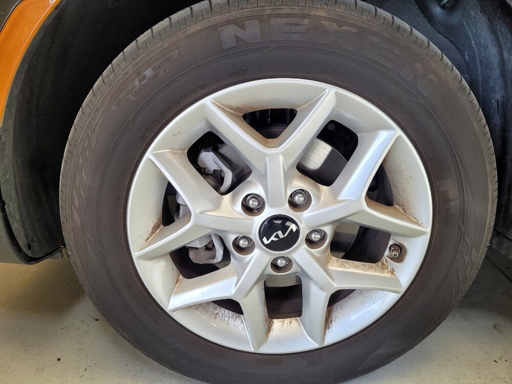 2024 Kia Soul in Riverside, CA 92504 - 18116348 31