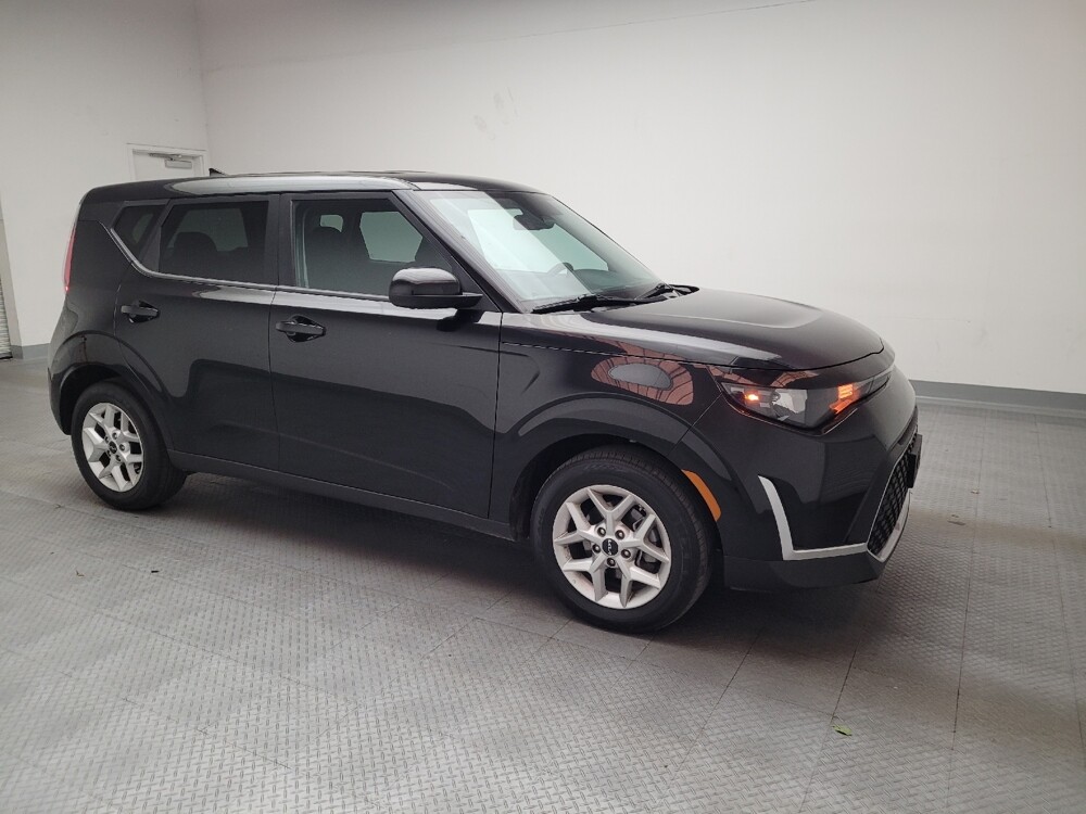 2024 Kia Soul in Riverside, CA 92504 - 18116348 11