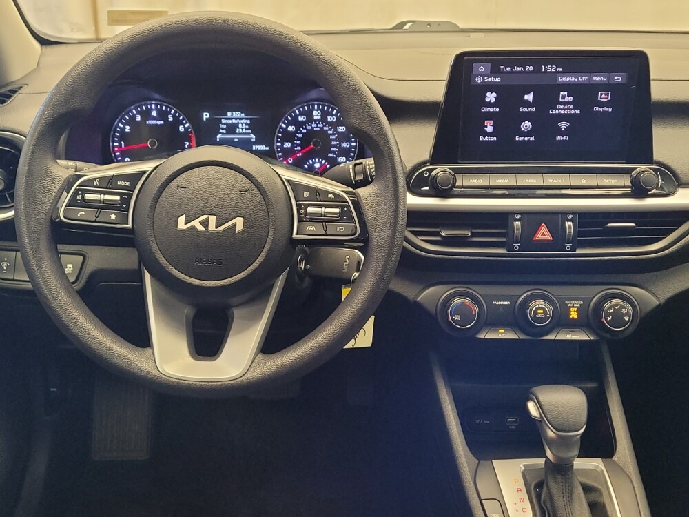 2024 Kia Forte in El Cajon, CA 92020 - 18116350 22