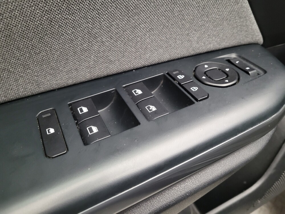 2025 Kia K4 in Downey, CA 90241 - 18116356 27