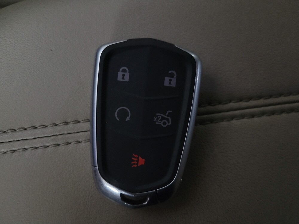 2017 Cadillac XTS in Union City, GA 30291 - 18116360 32