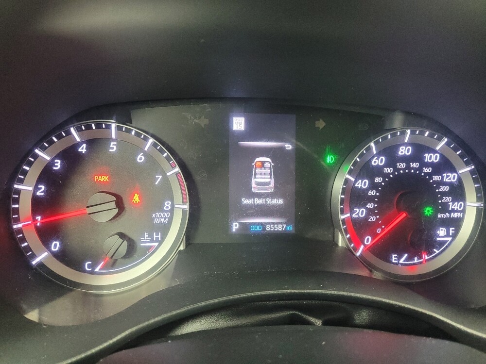 2020 Toyota Highlander in Stone Mountain, GA 30083 - 18116370 23