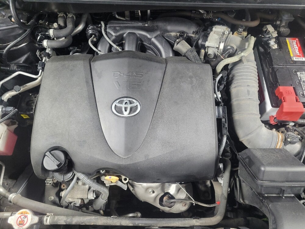 2020 Toyota Highlander in Stone Mountain, GA 30083 - 18116370 30