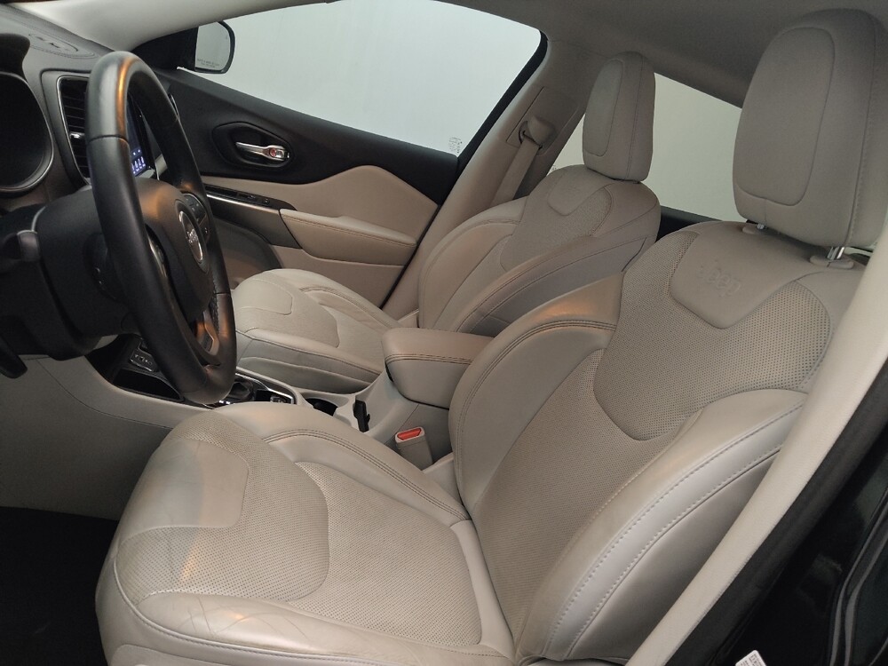 2019 Jeep Cherokee in Morrow, GA 30260 - 18116371 17