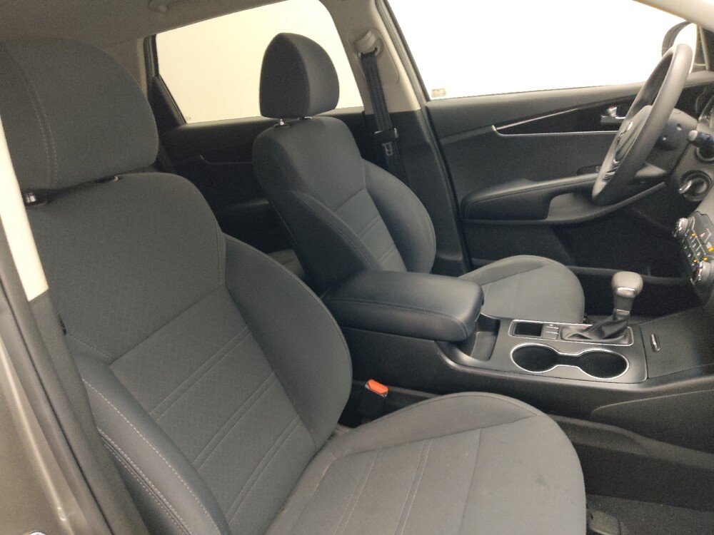 2019 Kia Sorento in Stone Mountain, GA 30083 - 18116377 21