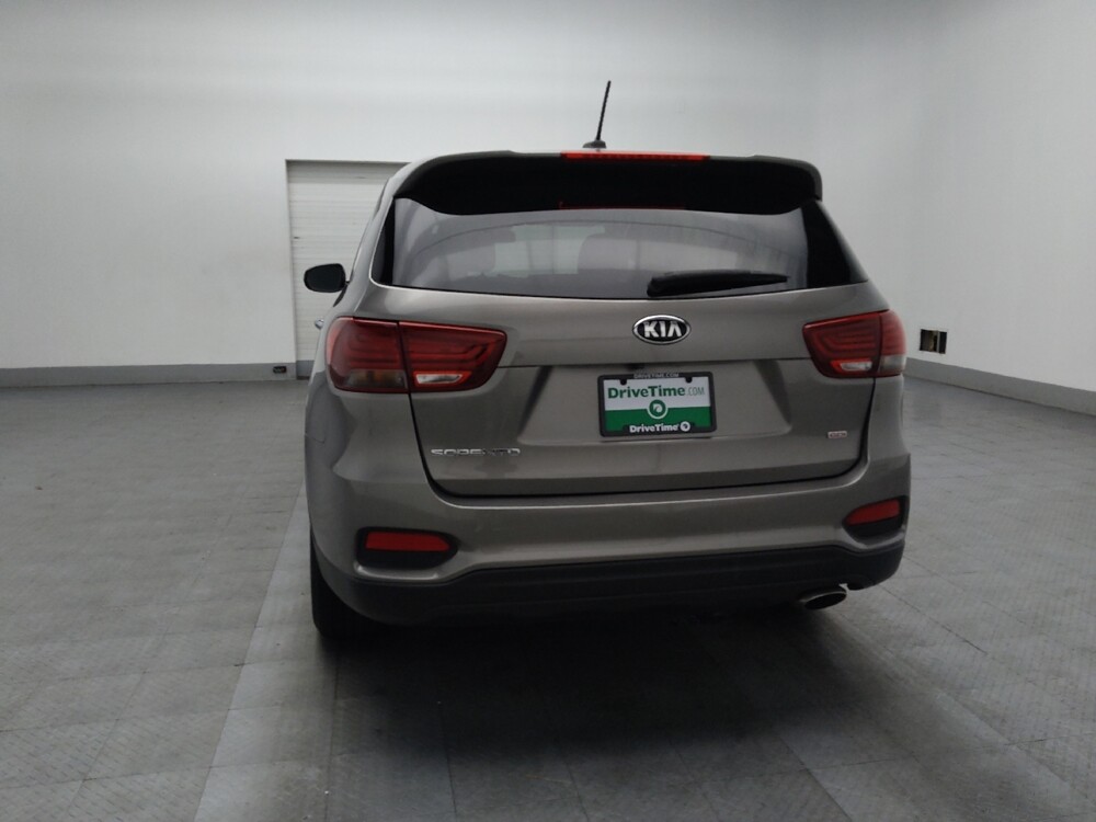 2019 Kia Sorento in Stone Mountain, GA 30083 - 18116377 6