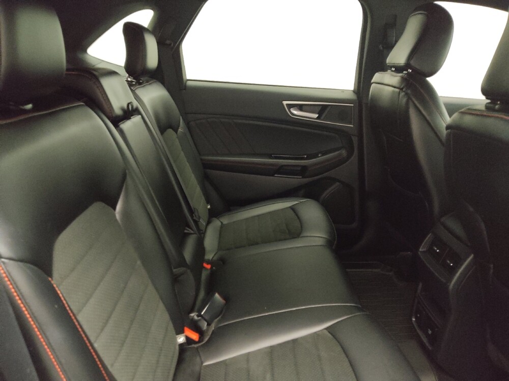 2020 Ford Edge in Fort Worth, TX 76116 - 18116385 19