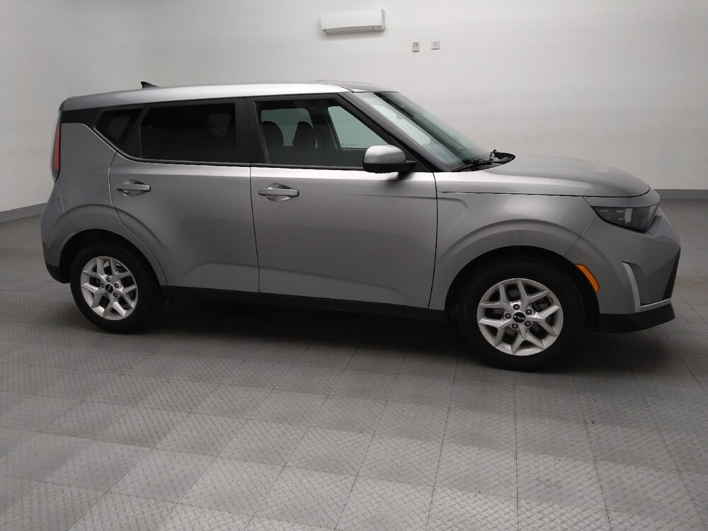 2024 Kia Soul in Plano, TX 75074 - 18116386 11