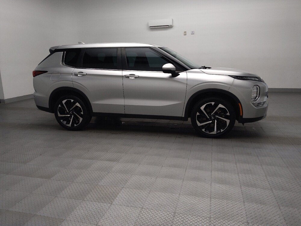 2022 Mitsubishi Outlander in Arlington, TX 76011 - 18116401 11