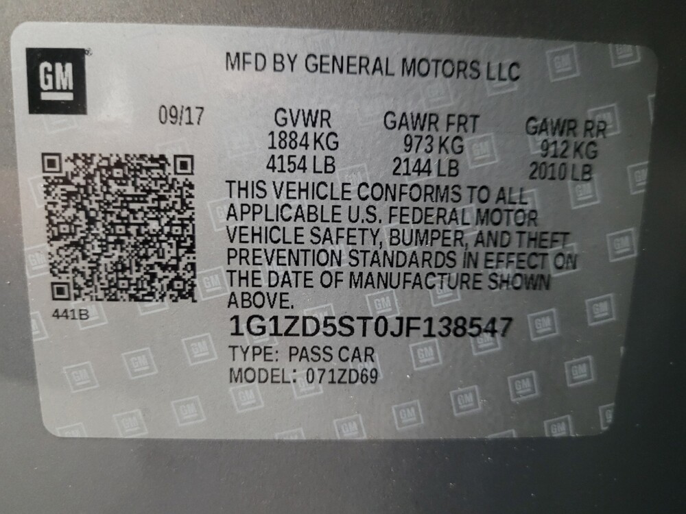 2018 Chevrolet Malibu in Mesa, AZ 85210 - 18116409 33