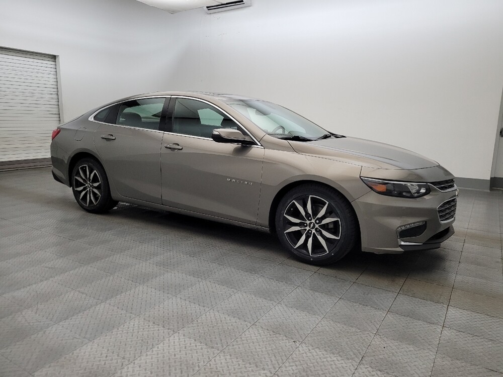 2018 Chevrolet Malibu in Mesa, AZ 85210 - 18116409 11