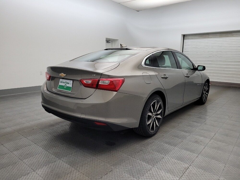 2018 Chevrolet Malibu in Mesa, AZ 85210 - 18116409 9