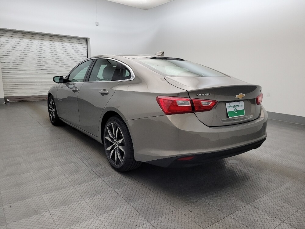 2018 Chevrolet Malibu in Mesa, AZ 85210 - 18116409 5