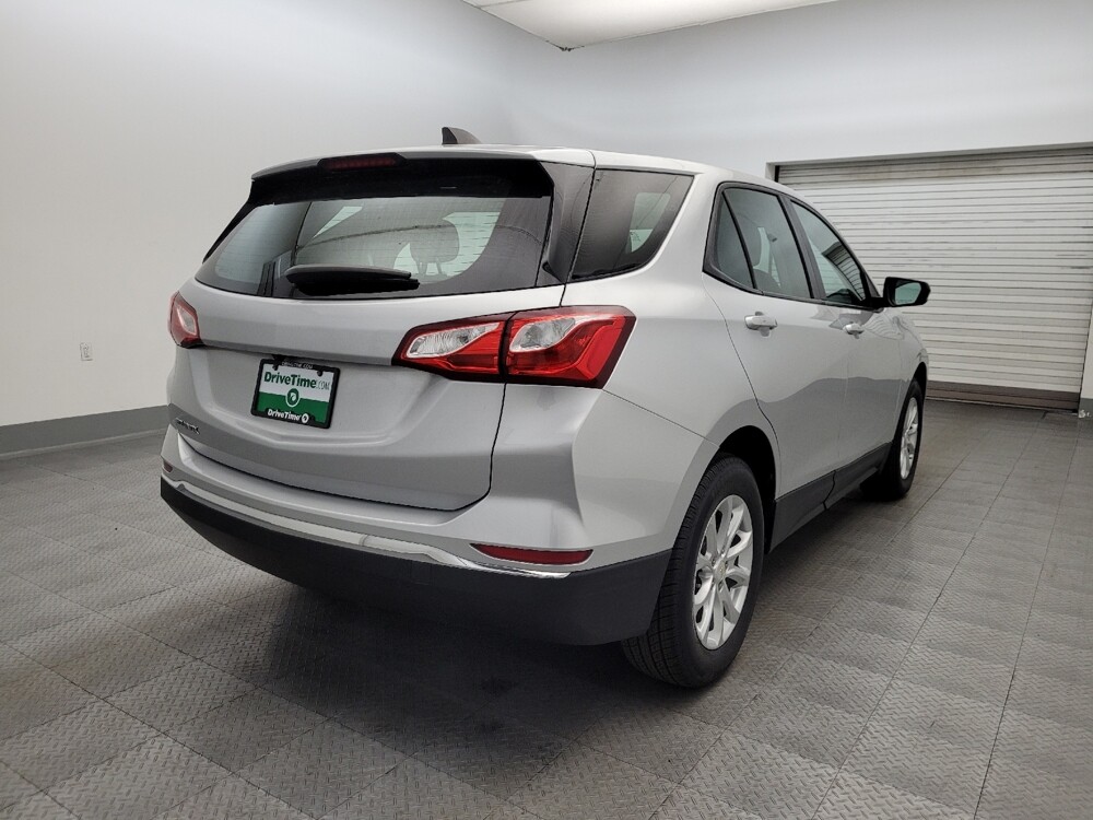 2018 Chevrolet Equinox in Albuquerque, NM 87113 - 18116412 9