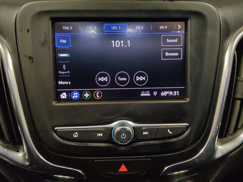 2021 Chevrolet Equinox in Mesa, AZ 85210 - 18116413 25