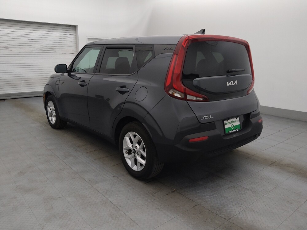 2022 Kia Soul in Clearwater, FL 33764 - 18116418 5