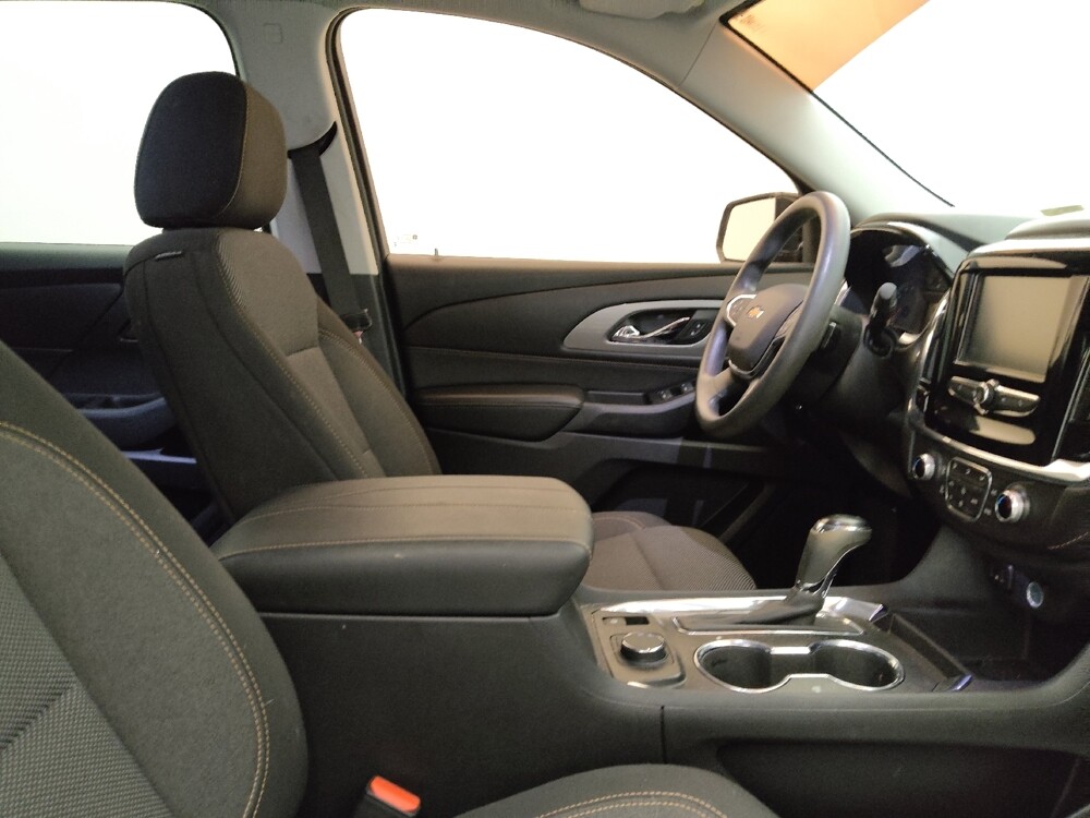 2019 Chevrolet Traverse in Clearwater, FL 33764 - 18116422 21