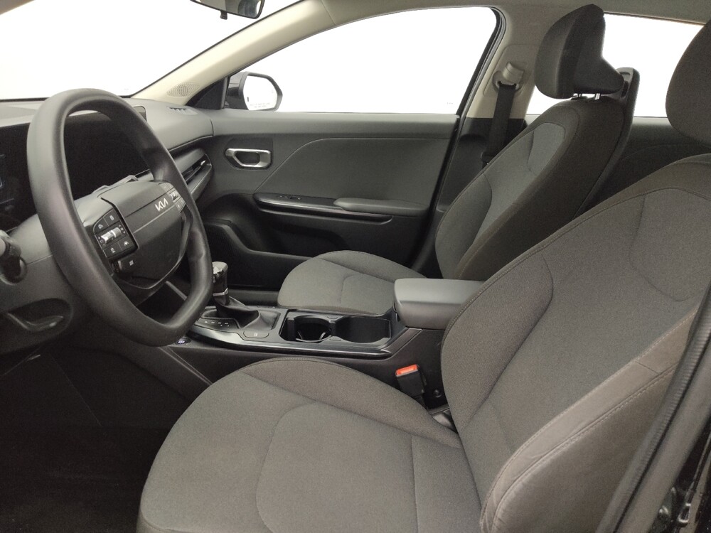 2025 Kia K4 in Clearwater, FL 33764 - 18116427 17