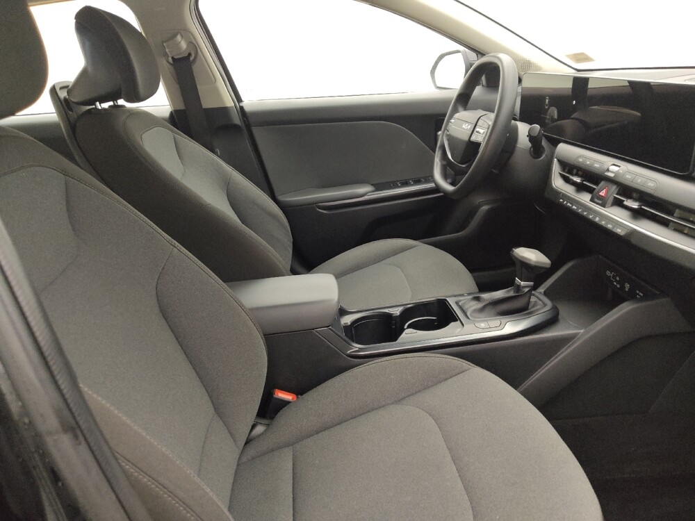 2025 Kia K4 in Clearwater, FL 33764 - 18116427 21