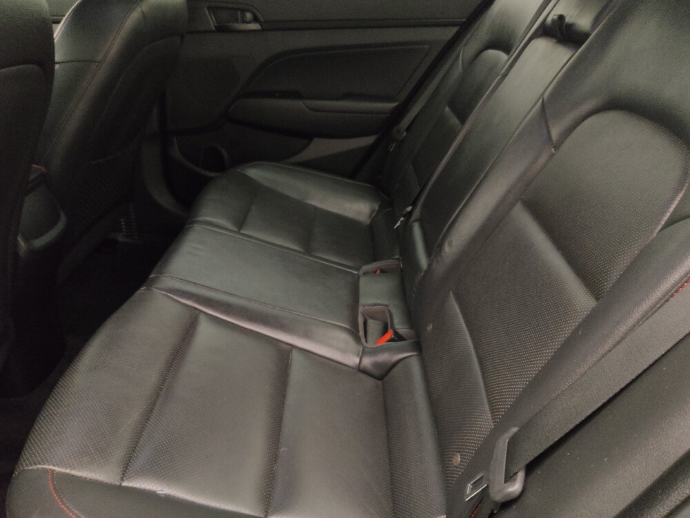 2018 Hyundai Elantra in Clearwater, FL 33764 - 18116428 18