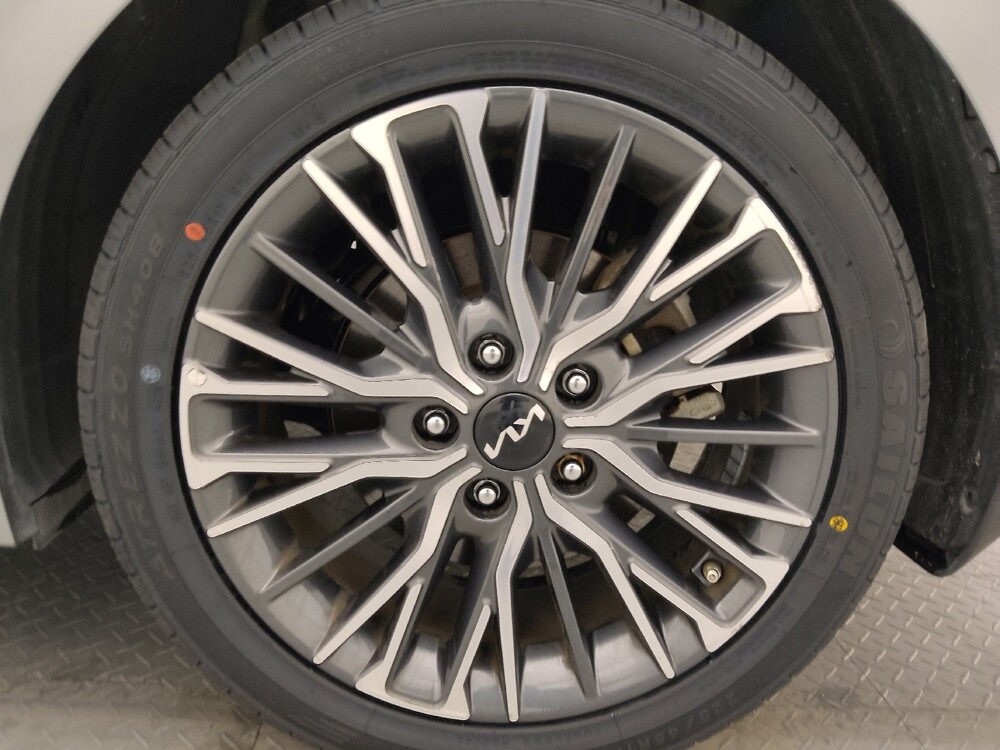 2023 Kia Forte in Clearwater, FL 33764 - 18116429 31