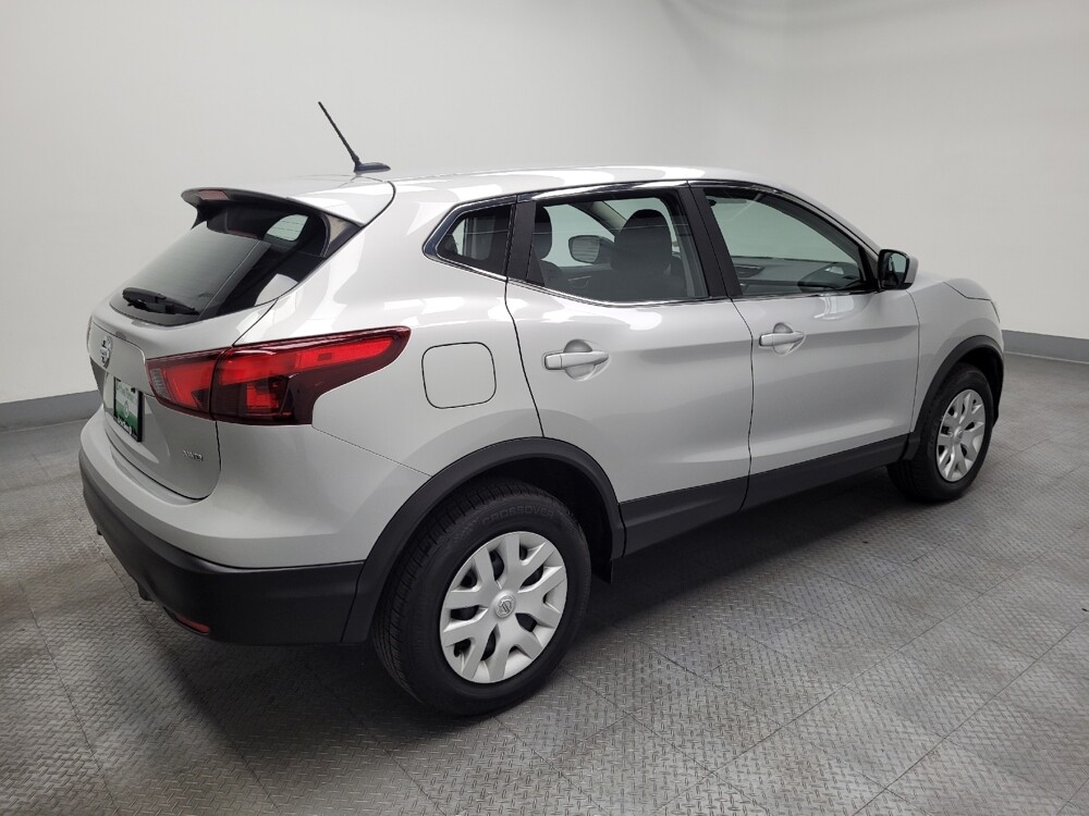 2019 Nissan Rogue Sport in Las Vegas, NV 89104 - 18116436 10