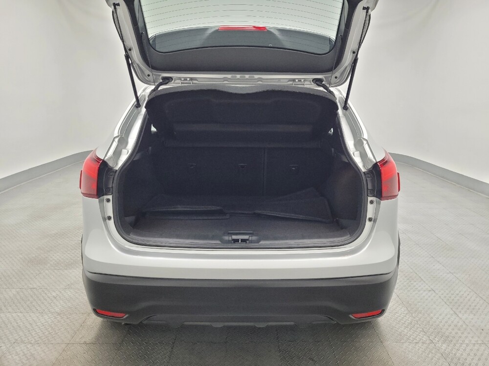 2019 Nissan Rogue Sport in Las Vegas, NV 89104 - 18116436 29