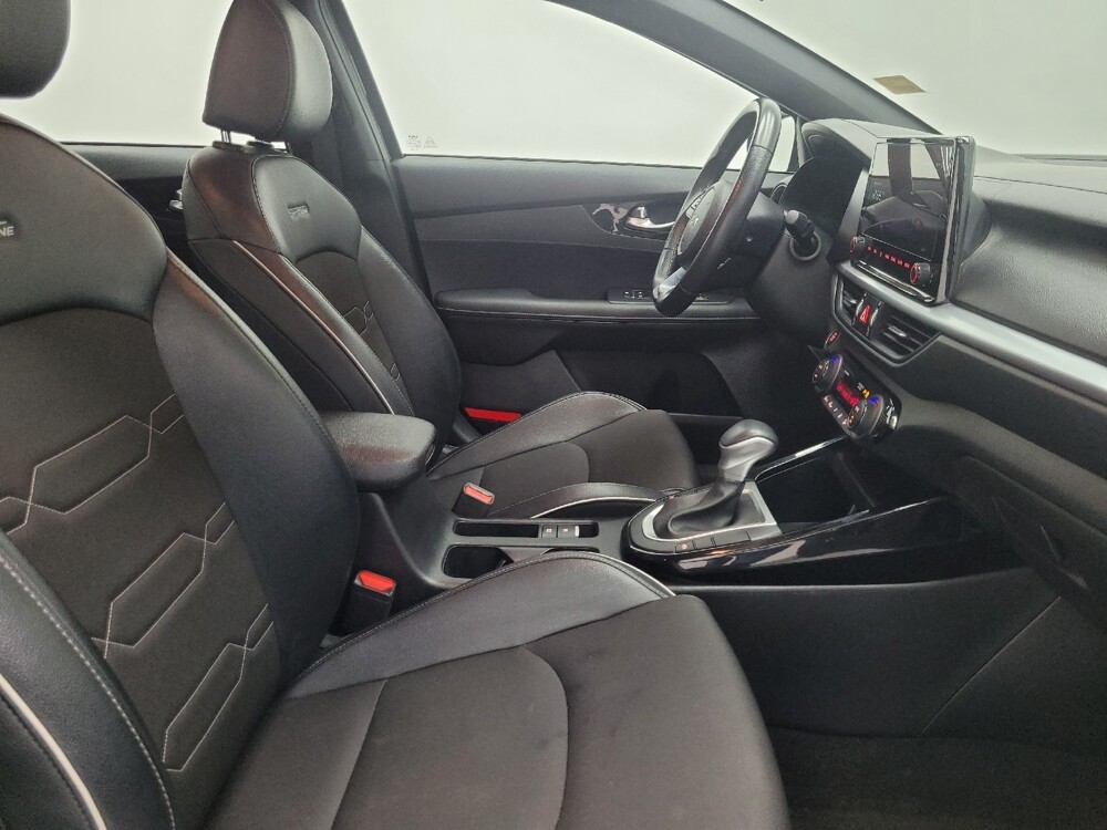 2024 Kia Forte in Las Vegas, NV 89102 - 18116437 21