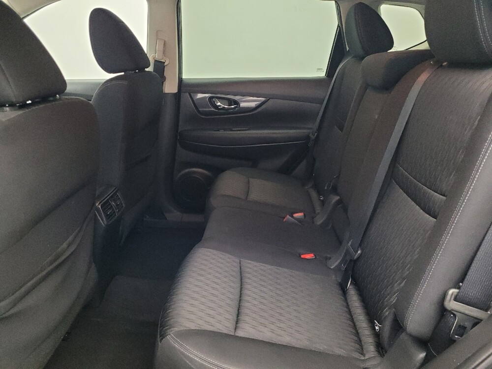 2019 Nissan Rogue in Orlando, FL 32808 - 18116441 18