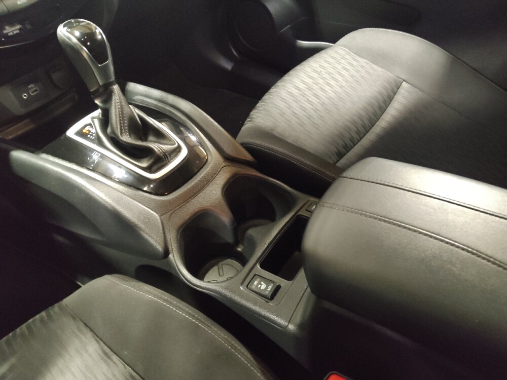 2019 Nissan Rogue in Orlando, FL 32808 - 18116441 26