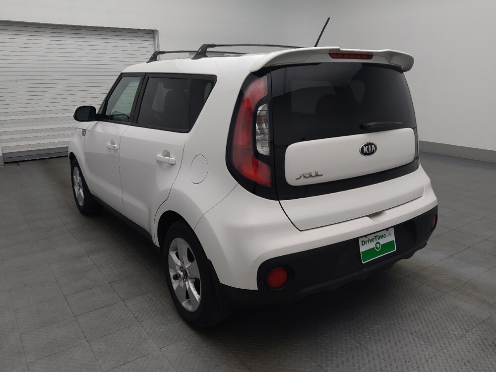2017 Kia Soul in Gainesville, FL 32609 - 18116442 5