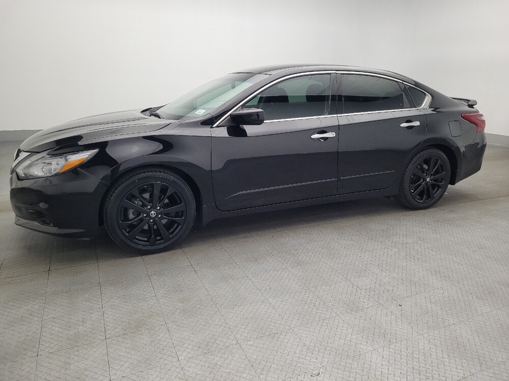 2017 Nissan Altima in Orlando, FL 32808 - 18116444 2