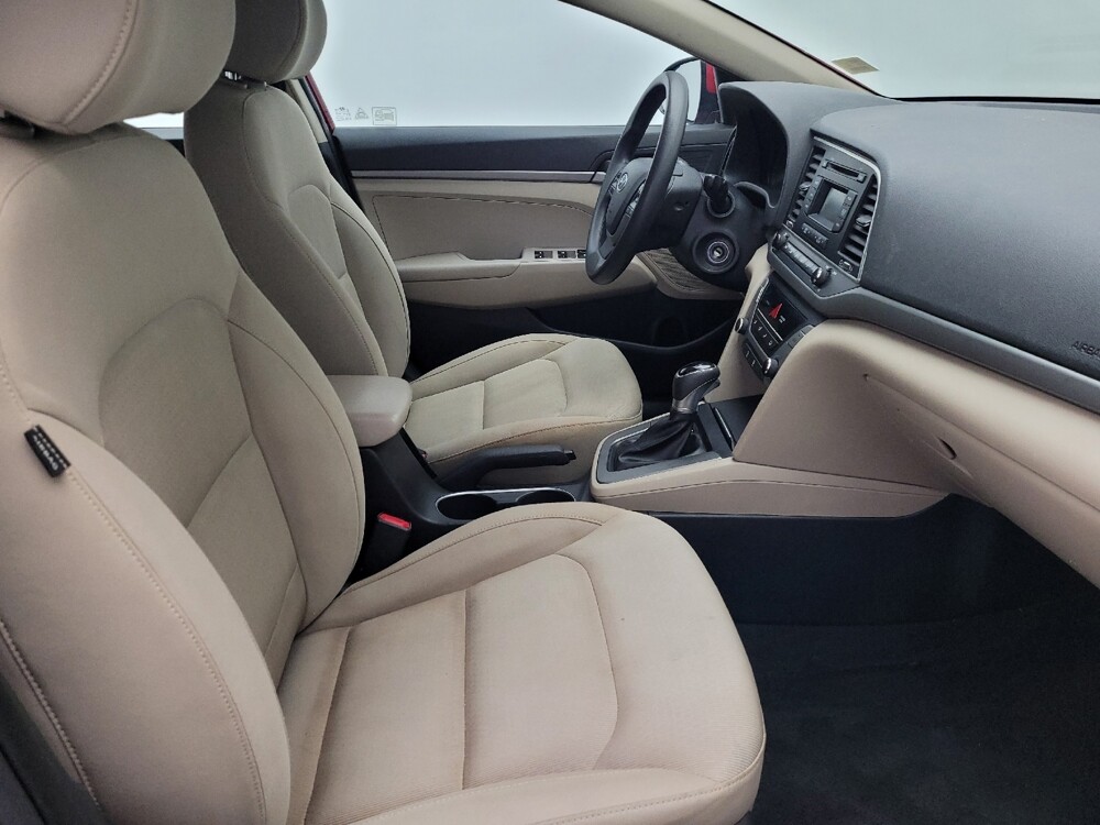 2017 Hyundai Elantra in Ocala, FL 34471 - 18116445 21