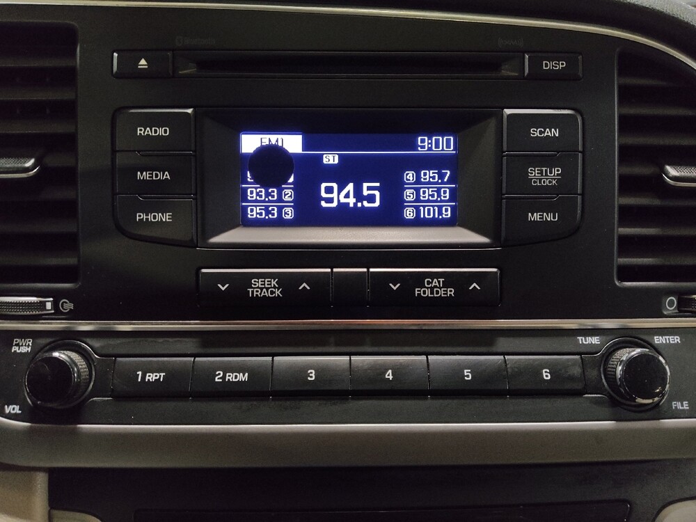 2017 Hyundai Elantra in Ocala, FL 34471 - 18116445 25