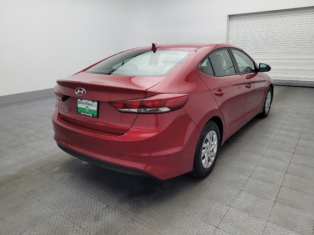 2017 Hyundai Elantra in Ocala, FL 34471 - 18116445 9