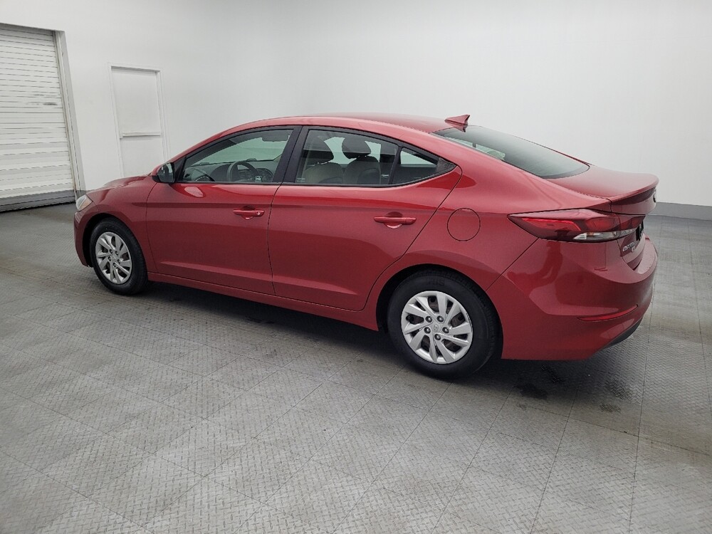 2017 Hyundai Elantra in Ocala, FL 34471 - 18116445 3