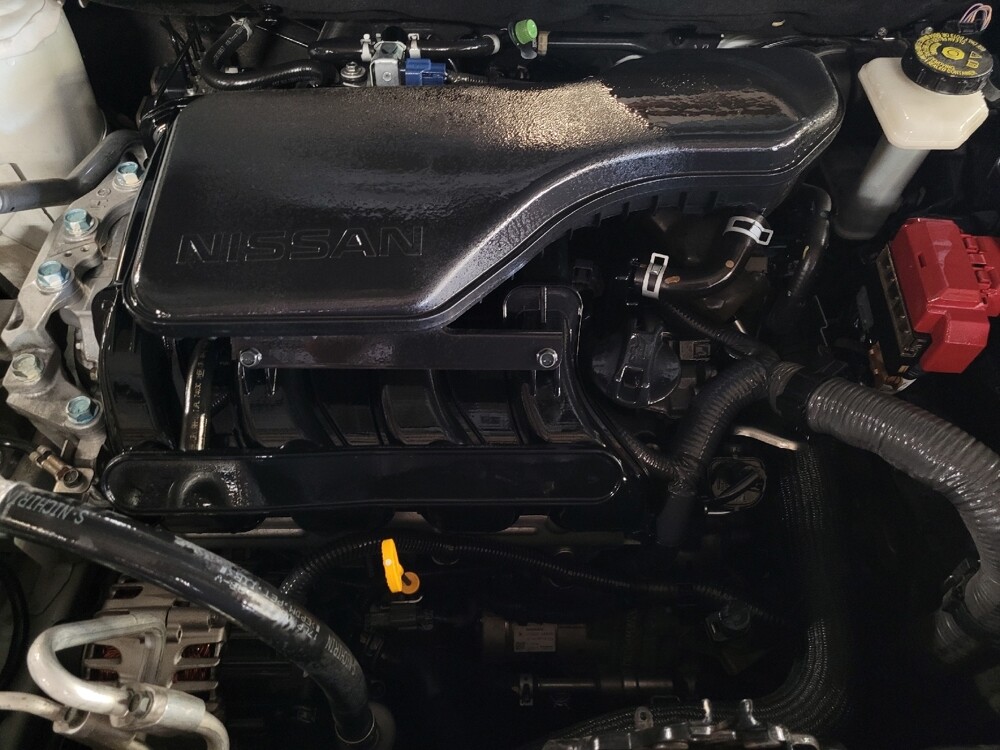 2017 Nissan Rogue Sport in Sanford, FL 32773 - 18116446 30