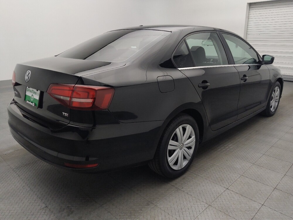 2017 Volkswagen Jetta in Miami, FL 33157 - 18116451 9