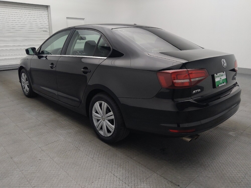 2017 Volkswagen Jetta in Miami, FL 33157 - 18116451 5