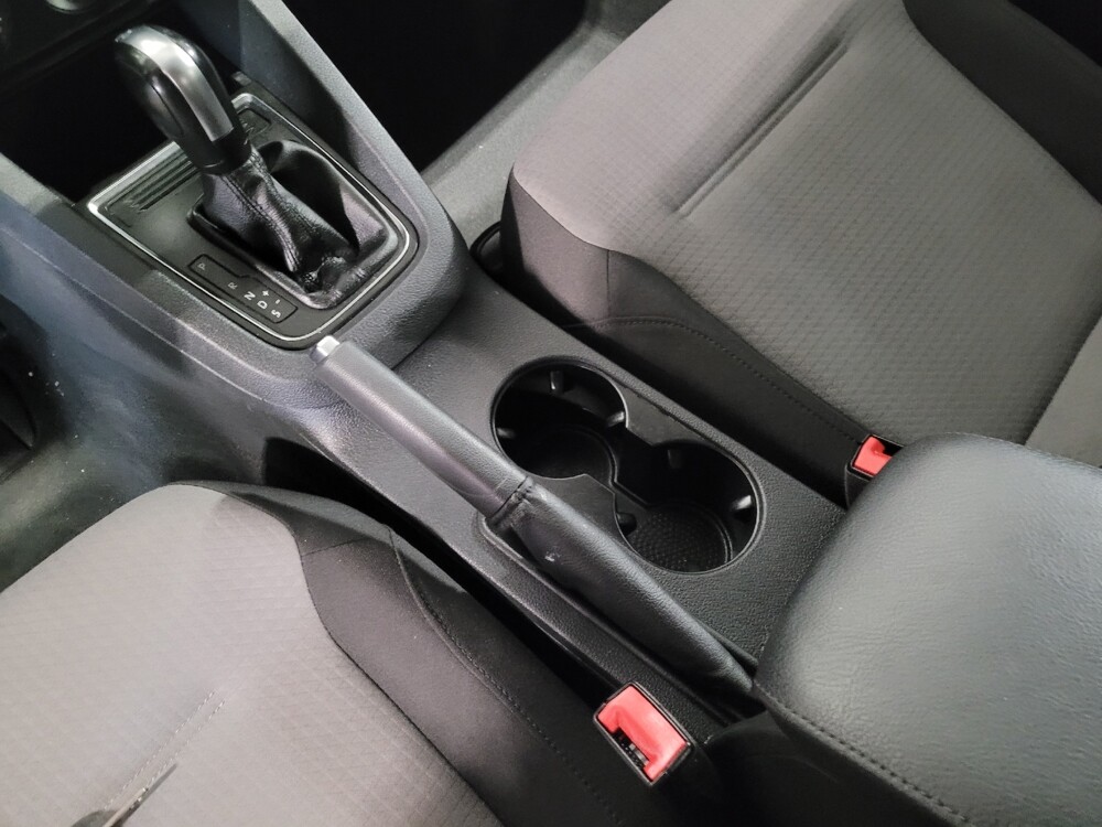 2017 Volkswagen Jetta in Miami, FL 33157 - 18116451 26