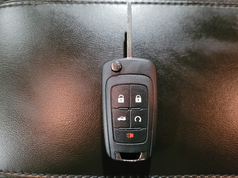 2016 Chevrolet Equinox in Kissimmee, FL 34744 - 18116469 32