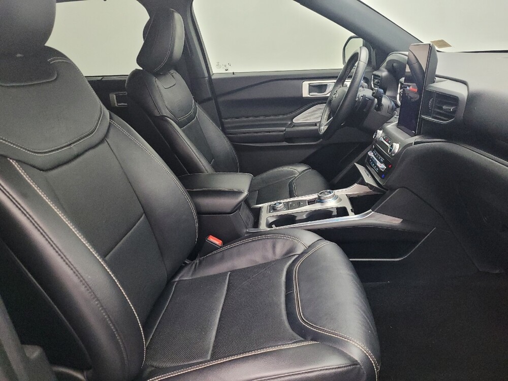 2020 Ford Explorer in Pensacola, FL 32505 - 18116474 21