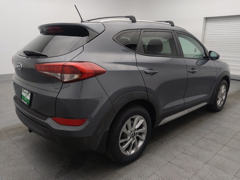 2017 Hyundai Tucson in Orlando, FL 32808 - 18116479 9