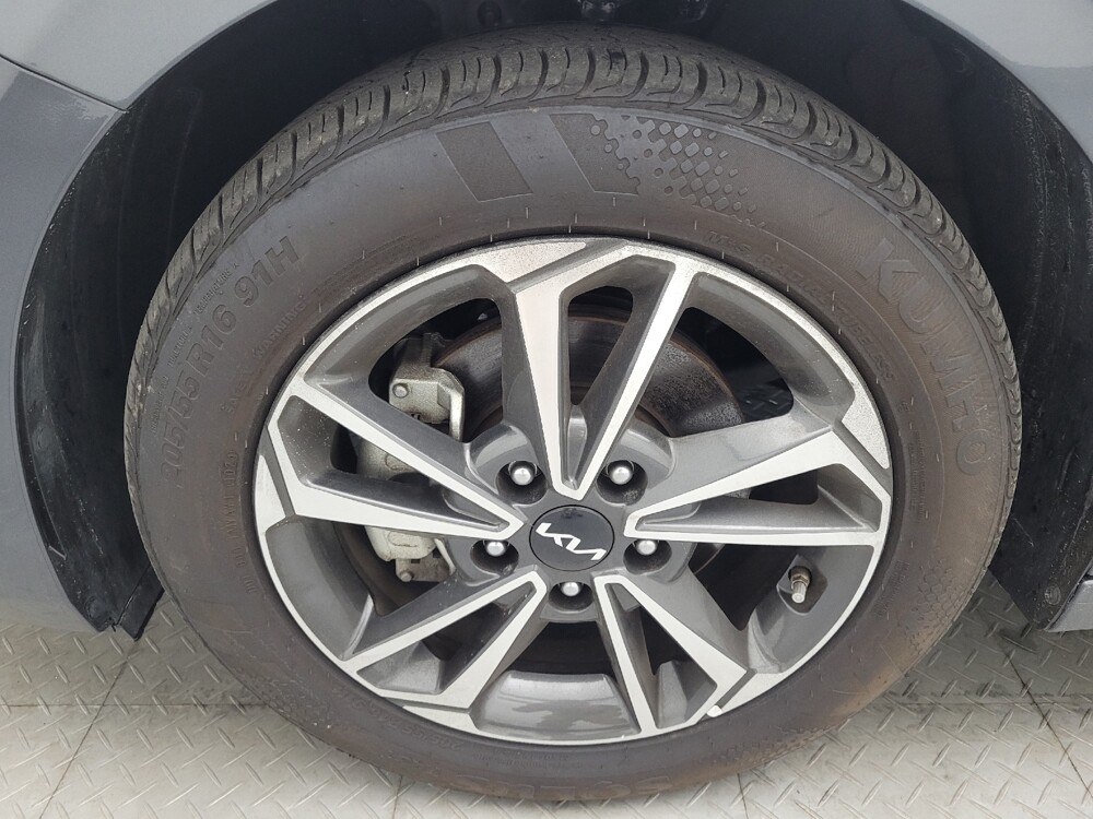 2024 Kia Forte in Gastonia, NC 28056 - 18116497 31