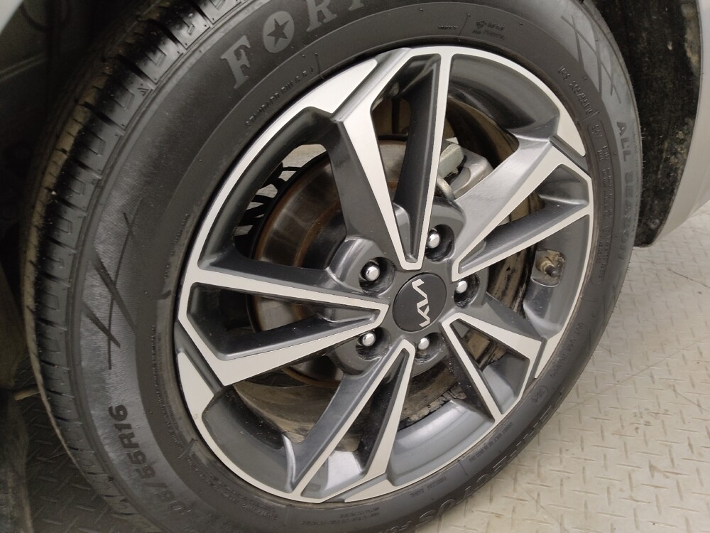 2024 Kia Forte in Denver, CO 80012 - 18116504 31