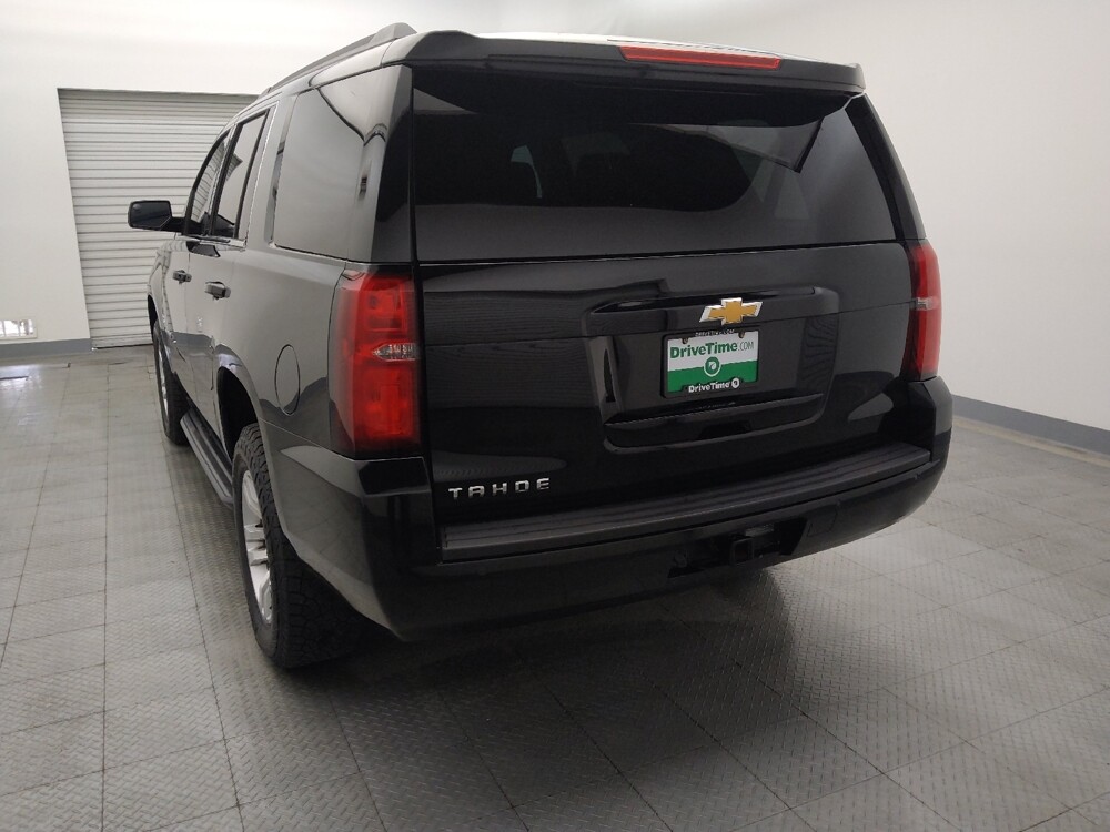 2018 Chevrolet Tahoe in Live Oak, TX 78233 - 18116526 6