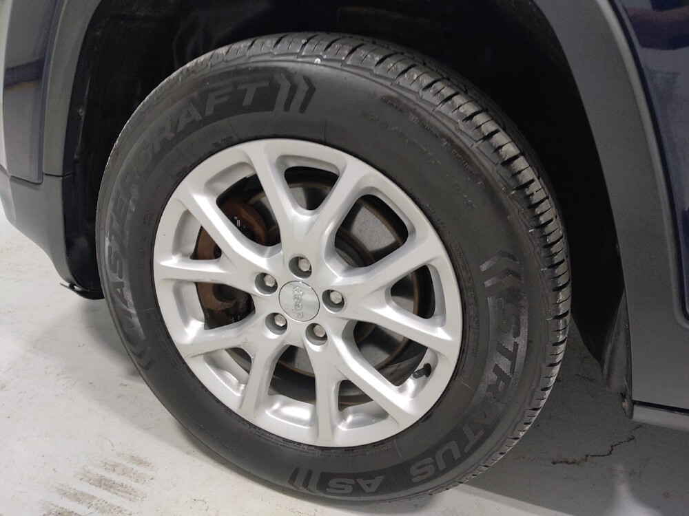 2015 Jeep Cherokee in Columbus, OH 43231 - 18116543 31