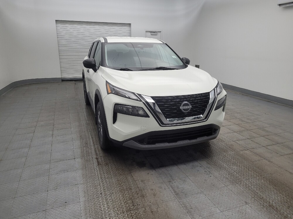 2023 Nissan Rogue in Cincinnati, OH 45255 - 18116549 14
