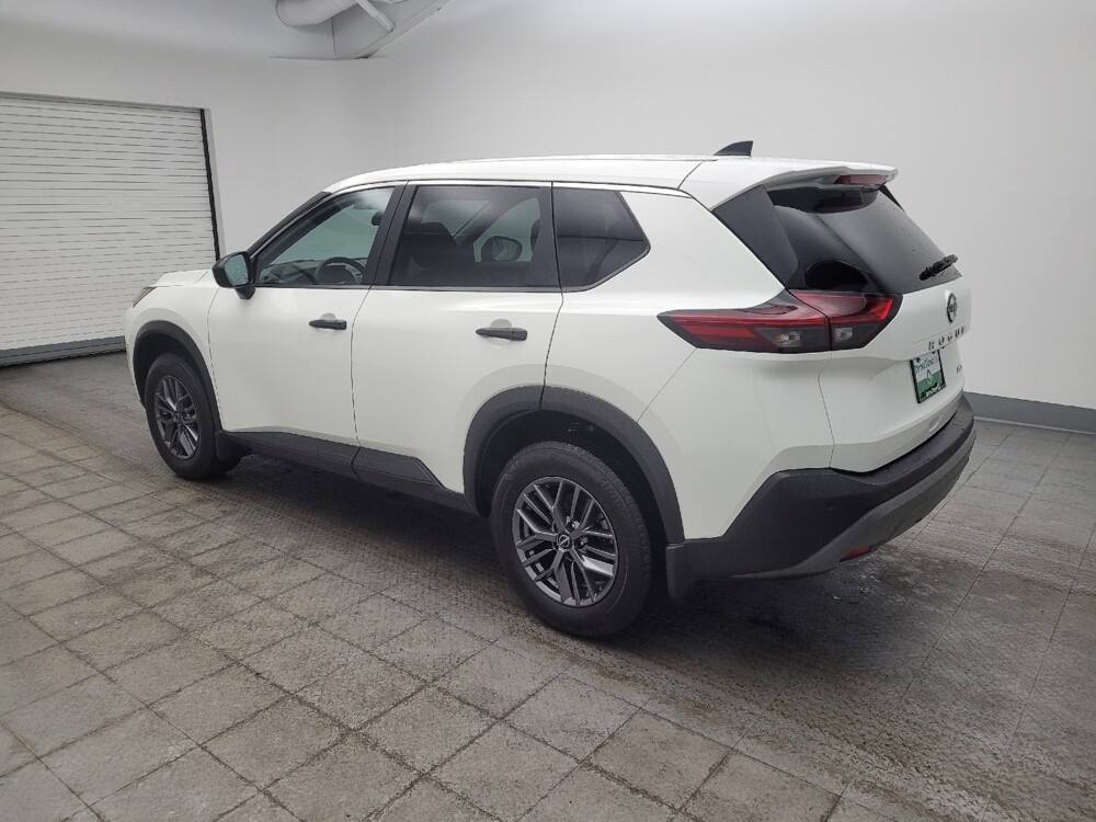 2023 Nissan Rogue in Cincinnati, OH 45255 - 18116549 3